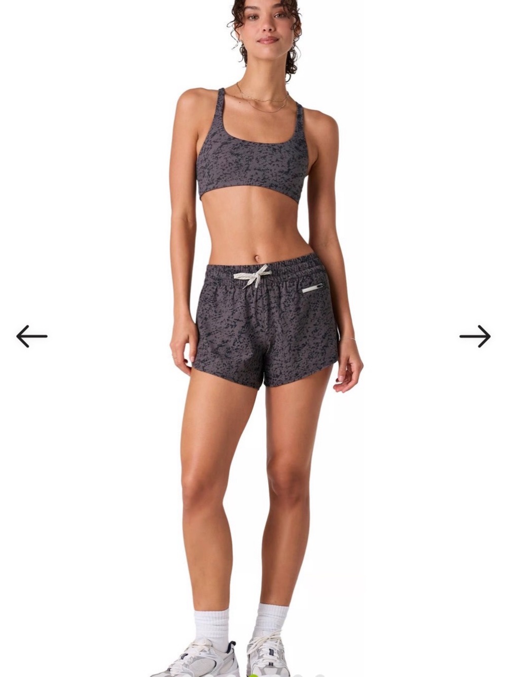 NWT Vuori Clementine 2.0 Short 4" Size Large